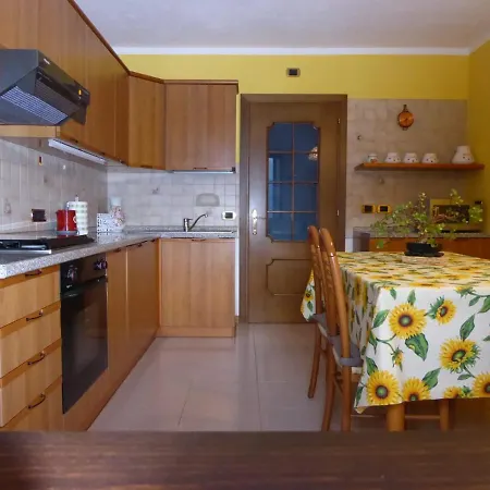 Panorama Apartment *